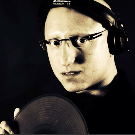 Portrait von DJ Dino